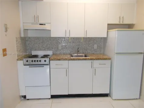 1400 SW 124th Terrace Pembroke Pines FL 33027