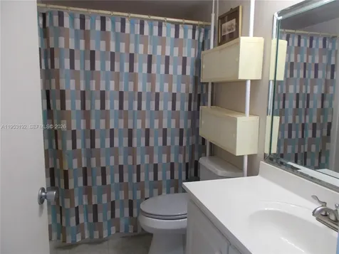 1400 SW 124th Terrace Pembroke Pines FL 33027