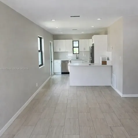 607 SW 10th Street Fort Lauderdale FL 33315