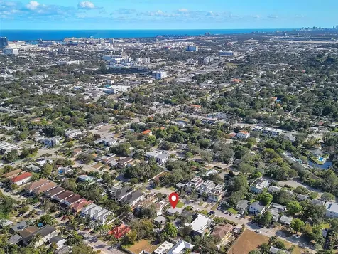 607 SW 10th Street Fort Lauderdale FL 33315