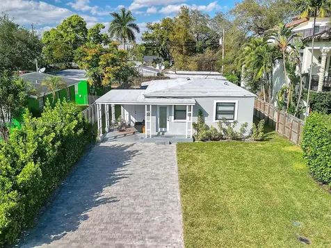 607 SW 10th Street Fort Lauderdale FL 33315