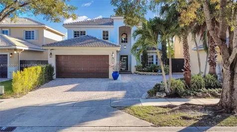9008 SW 211th Lane Cutler Bay FL 33189