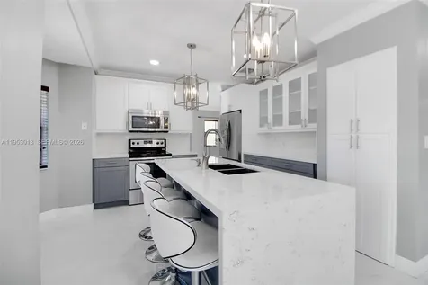 9008 SW 211th Lane Cutler Bay FL 33189