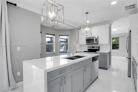 9008 SW 211th Lane Cutler Bay FL 33189