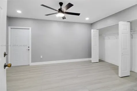 9008 SW 211th Lane Cutler Bay FL 33189