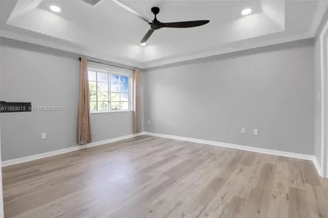 9008 SW 211th Lane Cutler Bay FL 33189