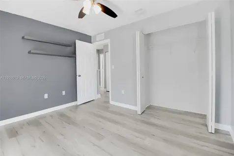 9008 SW 211th Lane Cutler Bay FL 33189