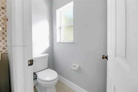 9008 SW 211th Lane Cutler Bay FL 33189