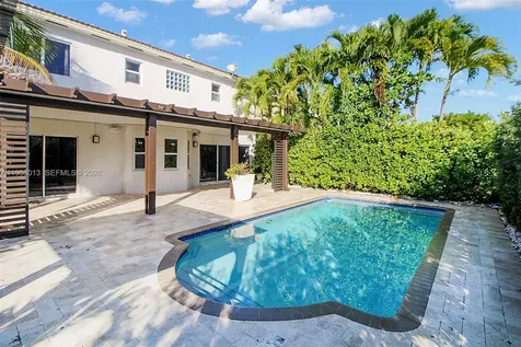 9008 SW 211th Lane Cutler Bay FL 33189