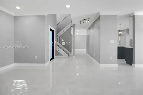 9008 SW 211th Lane Cutler Bay FL 33189