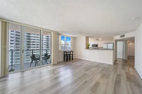 1155 Brickell Bay Drive Miami FL 33131