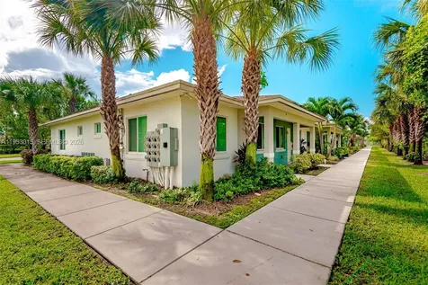 20690 NW 27 Avenue Miami Gardens FL 33056