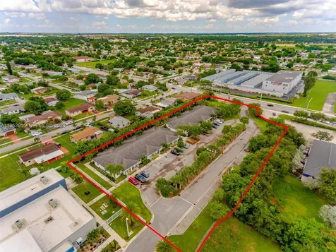 20690 NW 27 Avenue Miami Gardens FL 33056