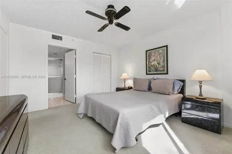 9525 Weldon Circle Tamarac FL 33321