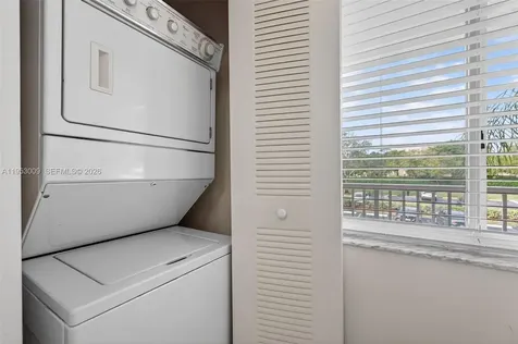 9525 Weldon Circle Tamarac FL 33321