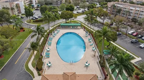 9525 Weldon Circle Tamarac FL 33321