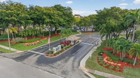 9525 Weldon Circle Tamarac FL 33321