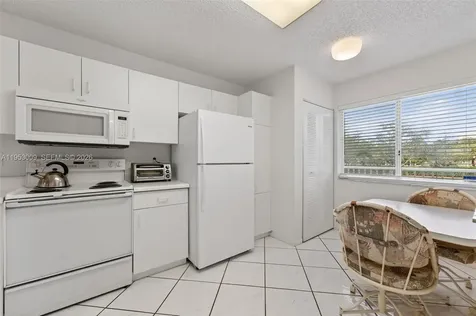 9525 Weldon Circle Tamarac FL 33321