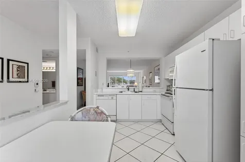 9525 Weldon Circle Tamarac FL 33321