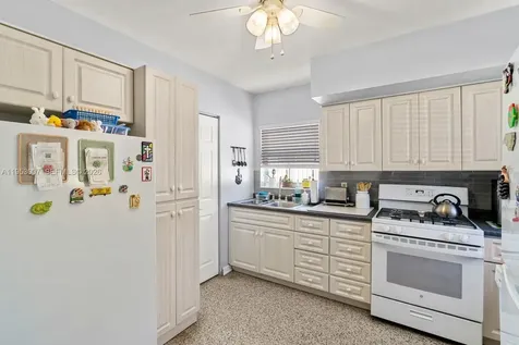 5770 NW 111th Street Hialeah FL 33012