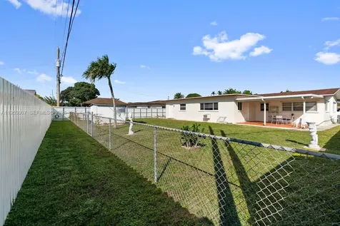 5770 NW 111th Street Hialeah FL 33012