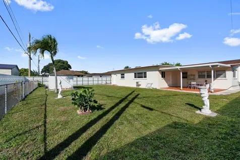 5770 NW 111th Street Hialeah FL 33012