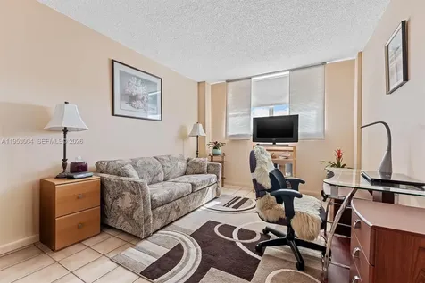 16465 NE 22nd Avenue North Miami Beach FL 33160