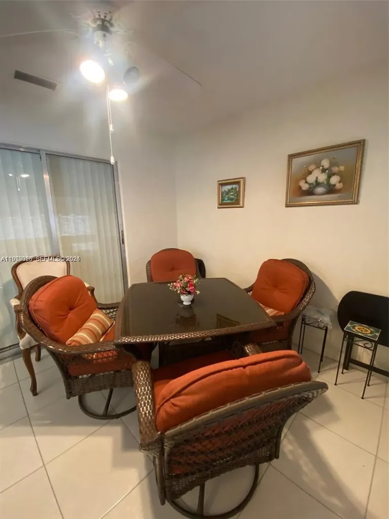 8089 Sweetbriar Way Boca Raton FL 33496