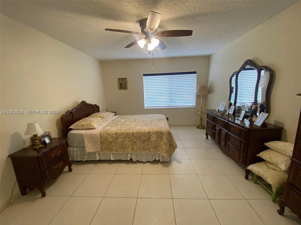 8089 Sweetbriar Way Boca Raton FL 33496