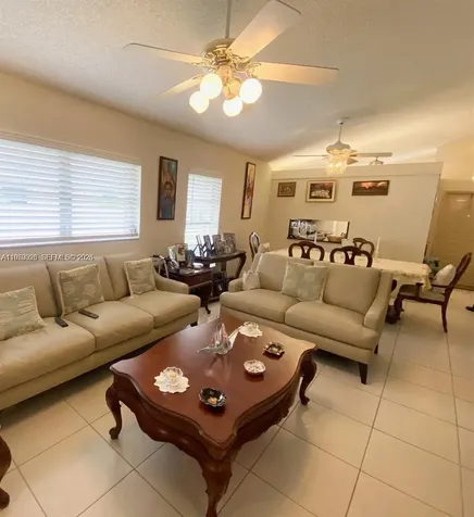 8089 Sweetbriar Way Boca Raton FL 33496