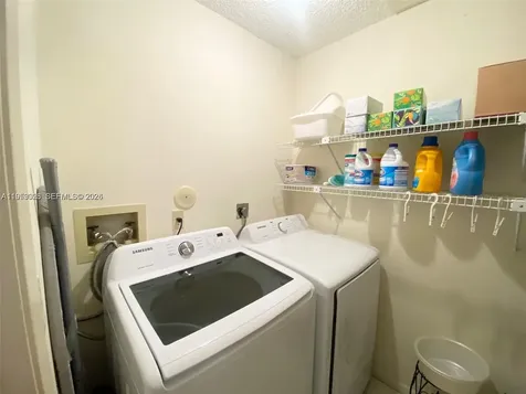 8089 Sweetbriar Way Boca Raton FL 33496