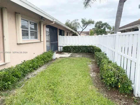 8089 Sweetbriar Way Boca Raton FL 33496
