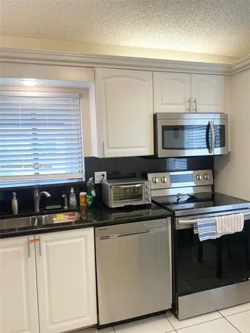 8089 Sweetbriar Way Boca Raton FL 33496