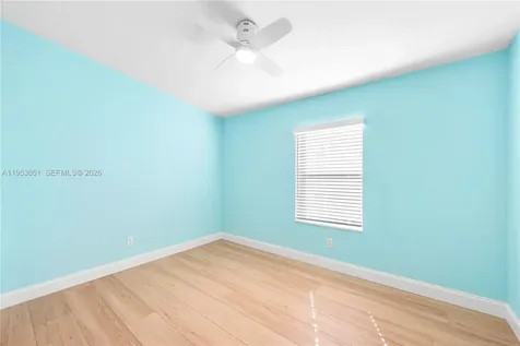 5611 SW 32nd Terrace Dania Beach FL 33312