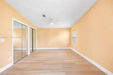 5611 SW 32nd Terrace Dania Beach FL 33312