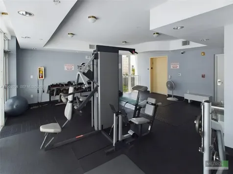 425 NE 30th Street Miami FL 33137