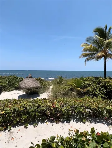1111 Crandon Boulevard Key Biscayne FL 33149