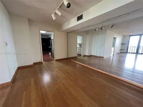 1111 Crandon Boulevard Key Biscayne FL 33149