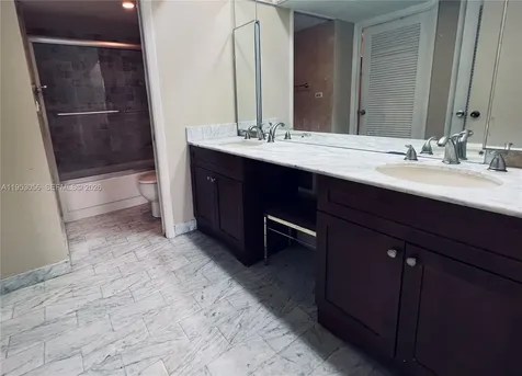 1111 Crandon Boulevard Key Biscayne FL 33149