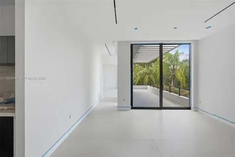 5825 SW 111th Terrace Pinecrest FL 33156