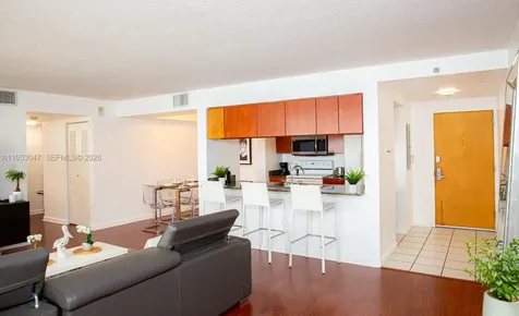 1200 Brickell Bay Drive Miami FL 33131