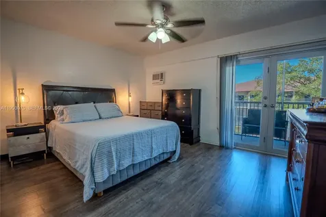 251 SW 134th Way Pembroke Pines FL 33027