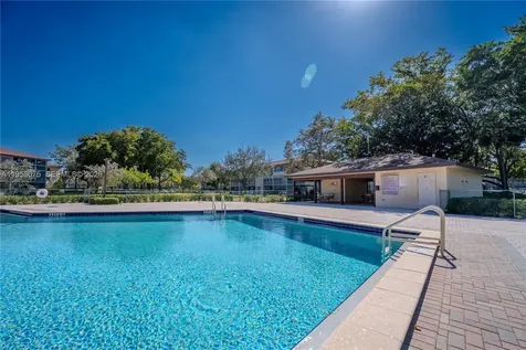 251 SW 134th Way Pembroke Pines FL 33027