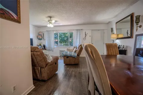 251 SW 134th Way Pembroke Pines FL 33027