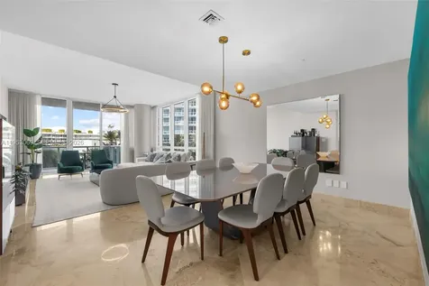 100 S Pointe Drive Miami Beach FL 33139