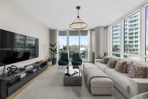 100 S Pointe Drive Miami Beach FL 33139