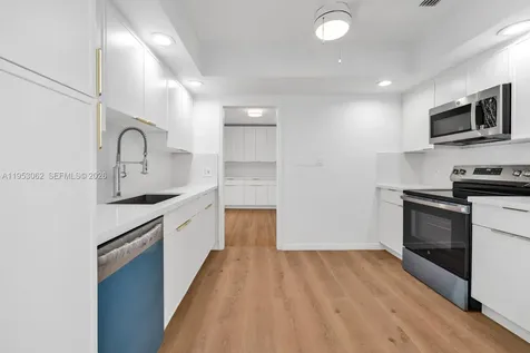 11803 NE 11 Avenue Biscayne Park FL 33161
