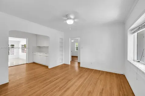 11803 NE 11 Avenue Biscayne Park FL 33161
