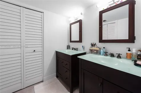 7890 SW 86th Street Miami FL 33143