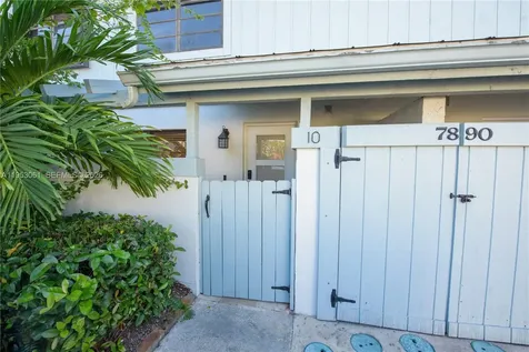 7890 SW 86th Street Miami FL 33143